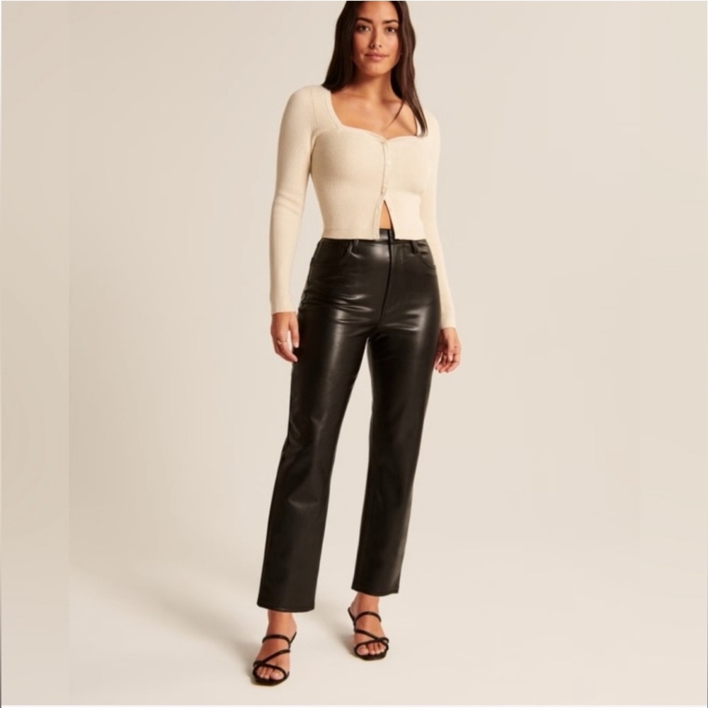 NWT Abercrombie Vegan Leather Ankle Straight Ultra High Rise Pants Size 27 US 4